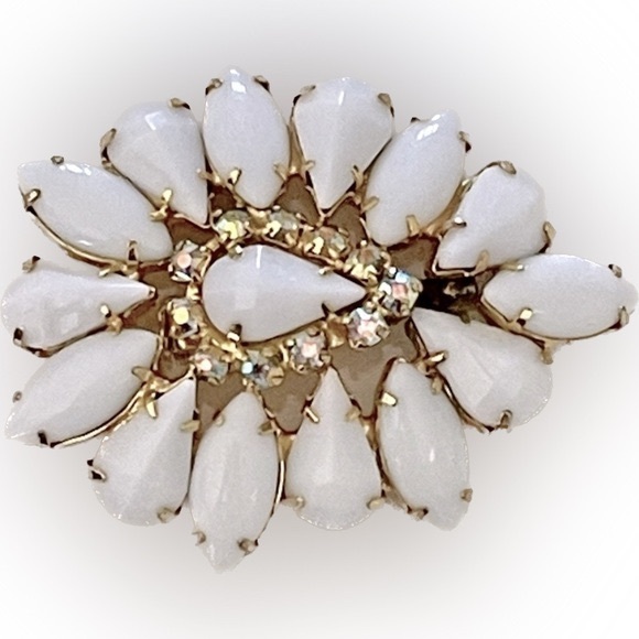 Vintage White Milk Glass Cabochon Aurora Borealis Rhinestone Domed Brooch - Picture 1 of 5